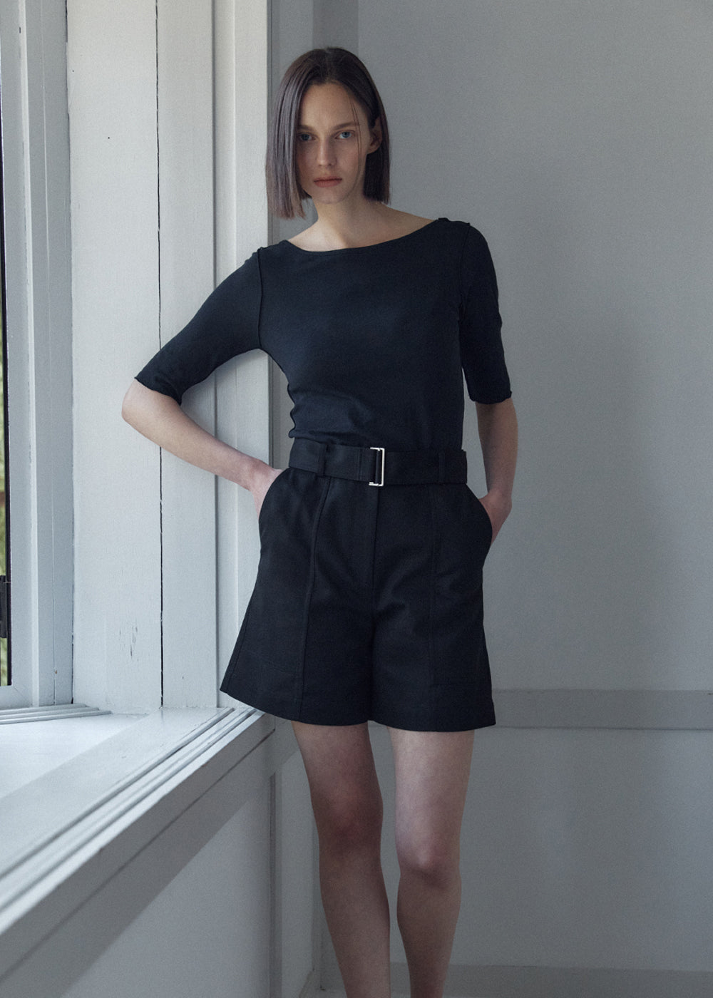 SOFT-COTTON BELTED HALF PANTS_BLACK