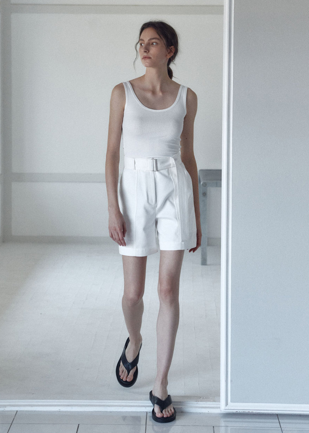 SOFT-COTTON BELTED HALF PANTS_IVORY