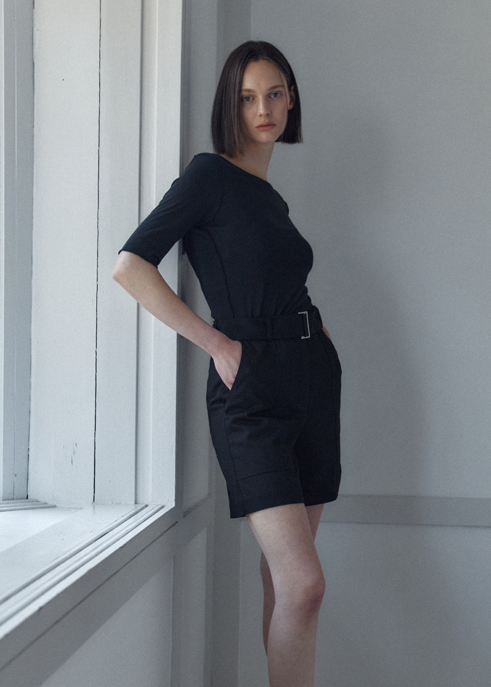 SOFT-COTTON BELTED HALF PANTS_BLACK