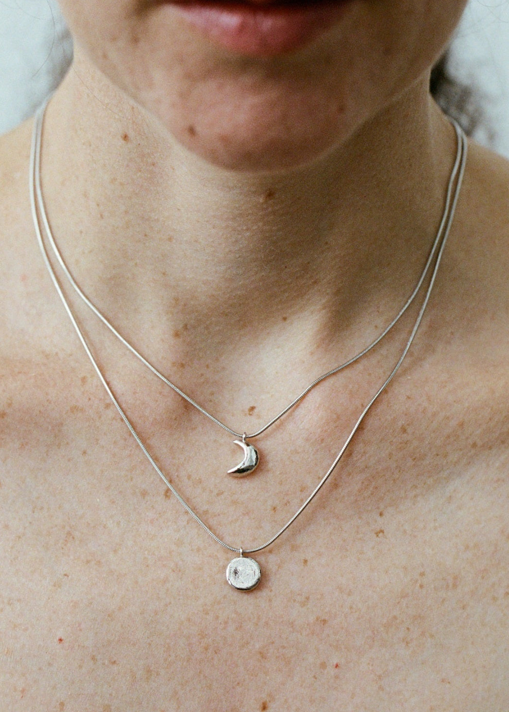 SUN AND MOON NECKLACE_SILVER